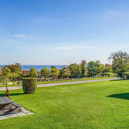 公寓 In With 3 Bedrooms, Outdoor Swimming Pool And Heated Swimming Pool *